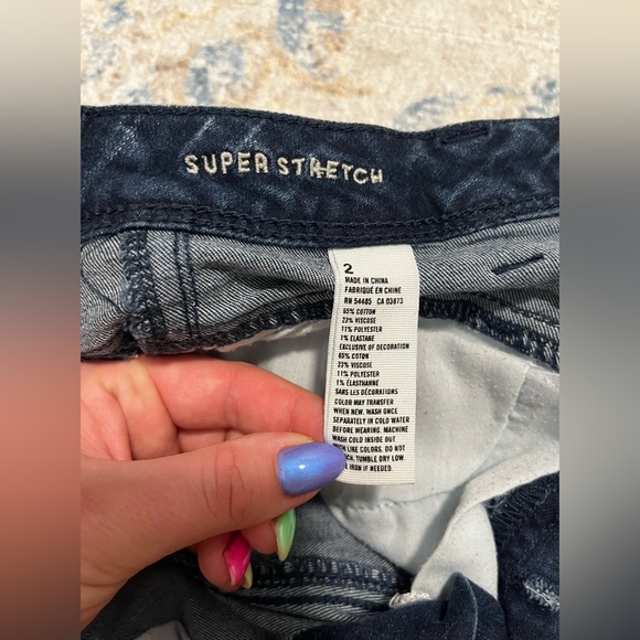 American eagle high rise shorts - Picture 2 of 3